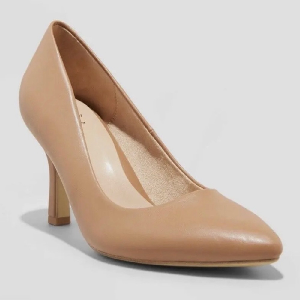 NEW!! a new day Nude Pointed-Toe Mid Heel Pumps